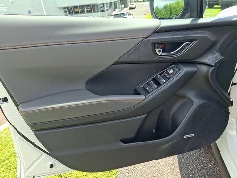 Certified 2025 Subaru Crosstrek 2.5i Limited w/ Crosstrek Mirror Package AWD/4WD image 12