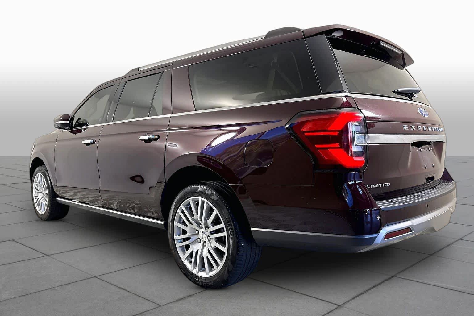 Used 2024 Ford Expedition Max Limited RWD image 11