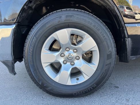 Used 2019 RAM 1500 Big Horn image 27