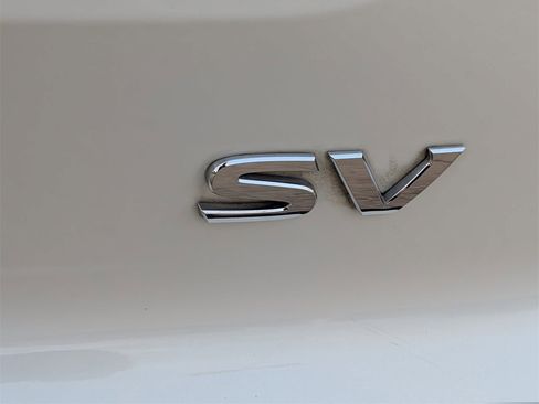 Certified 2024 Nissan Pathfinder SV image 8