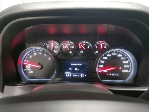 Used 2024 Chevrolet Silverado 1500 W/T w/ Z71 Off-Road Package image 18