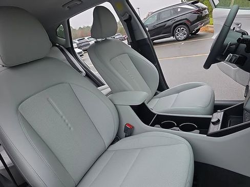 New 2026 Hyundai Kona SEL Premium image 21