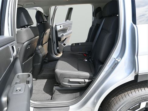 New 2026 Hyundai Santa Fe SE AWD/4WD image 30