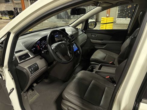 Used 2016 Honda Odyssey EX-L image 30
