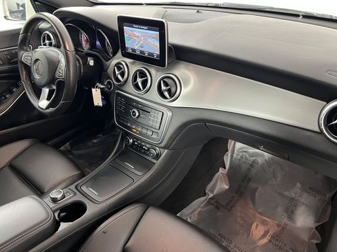 Used 2016 Mercedes-Benz CLA 250 image 31