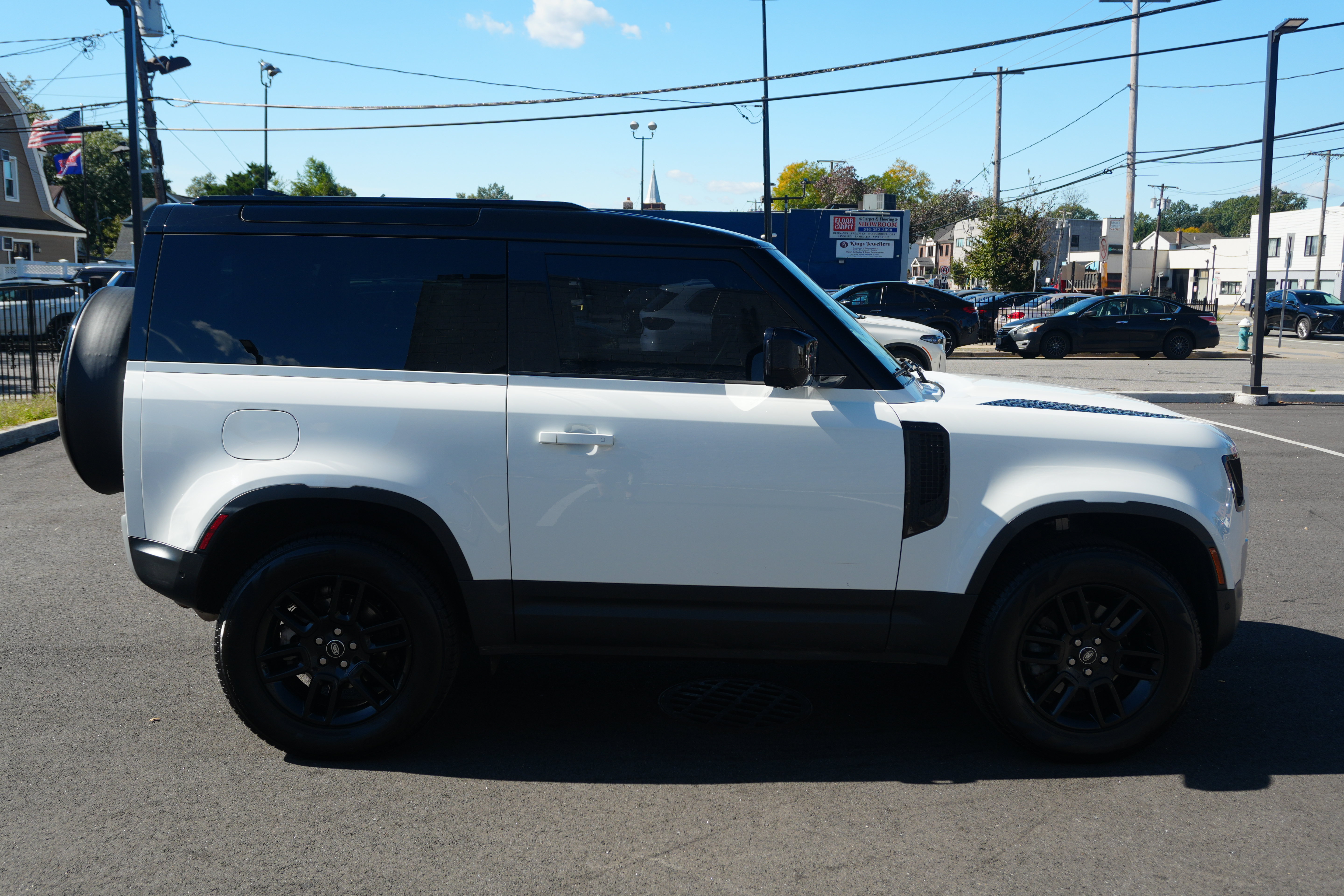 Used 2023 Land Rover Defender 90 S AWD/4WD image 7