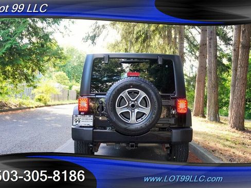 Used 2017 Jeep Wrangler Sport AWD/4WD image 10