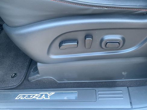 Used 2021 Nissan Titan PRO-4X w/ Off Road Protection Package image 19