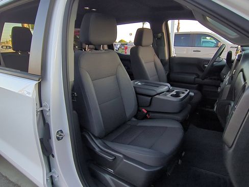 Used 2023 Chevrolet Silverado 1500 Custom AWD/4WD image 26