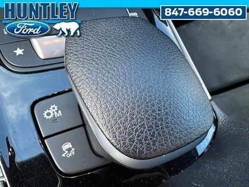 Used 2022 Mercedes-Benz GLA 35 AMG 4MATIC w/ Premium Package Lite image 24