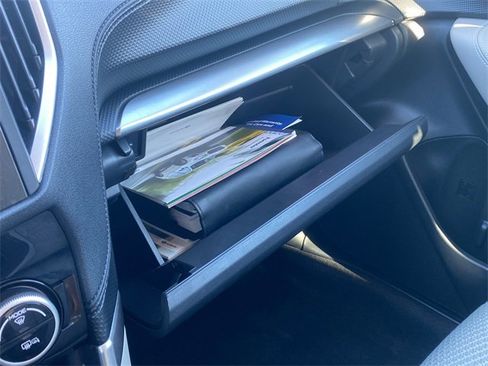 Used 2020 Subaru Forester Premium image 30