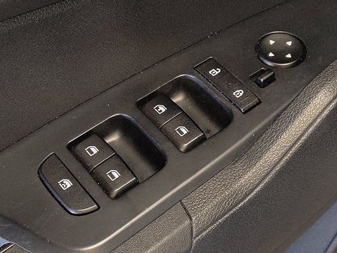 Used 2023 Kia Sportage LX AWD/4WD image 27