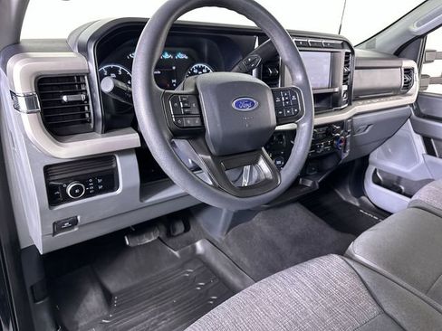 Used 2024 Ford F350 XLT image 10
