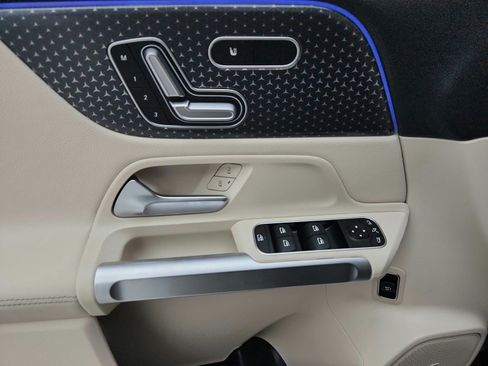 Certified 2026 Mercedes-Benz GLB 250 image 24