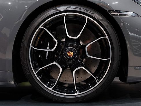 Used 2022 Porsche 911 Turbo S image 15