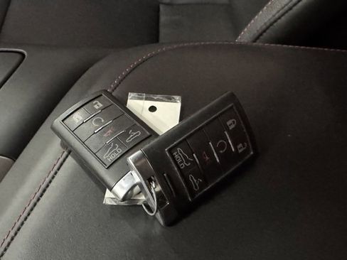 Used 2016 Chevrolet Corvette Z06 w/ 3LZ Preferred Equipment Group image 45