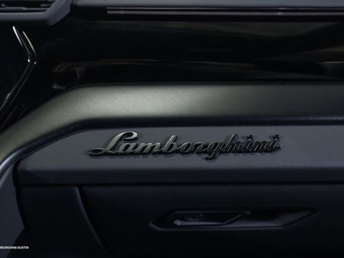 Used 2024 Lamborghini Urus S image 49