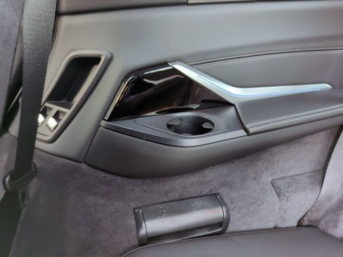 Certified 2025 BMW X7 xDrive40i w/ M Sport Package image 40