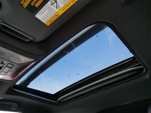 Used 2024 Toyota RAV4 XSE image 31