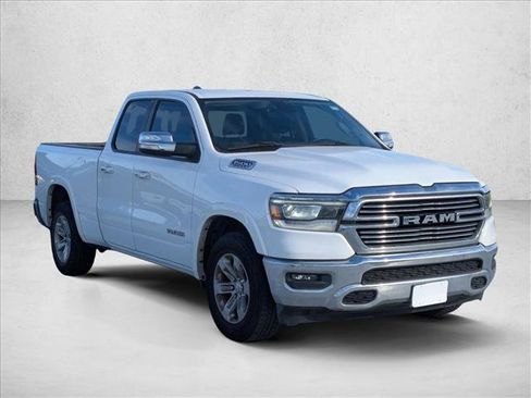 Used 2020 RAM 1500 Laramie RWD image 3