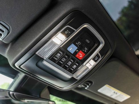Used 2025 RAM 1500 Big Horn AWD/4WD image 45
