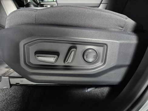 New 2026 Toyota Tundra SR5 image 13