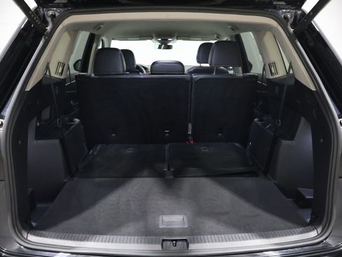 Used 2024 Volkswagen Atlas SE image 18