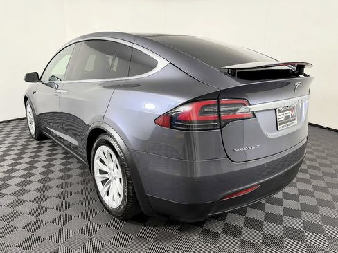 Used 2018 Tesla Model X 75D AWD/4WD image 18