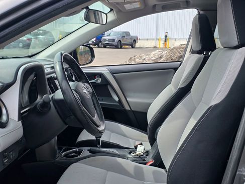 Used 2018 Toyota RAV4 XLE w/ Plus Extra Value Package image 12