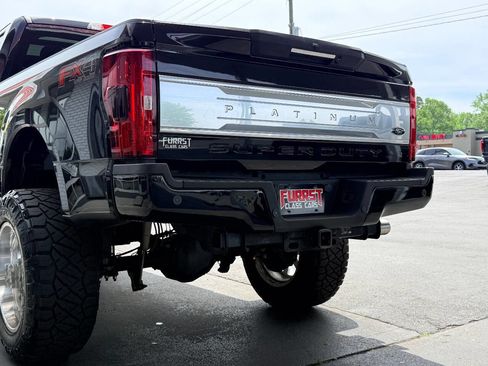 Used 2019 Ford F250 Platinum w/ Platinum Ultimate Package image 8