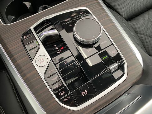 New 2026 BMW X5 xDrive50e w/ Climate Comfort Package image 19