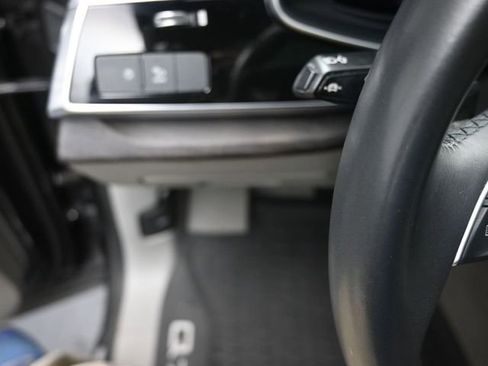 Used 2021 Audi Q7 3.0T Premium Plus w/ Executive Package image 16