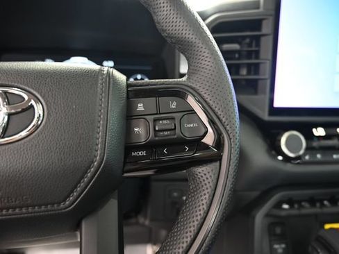 Used 2022 Toyota Tundra TRD Pro AWD/4WD image 30