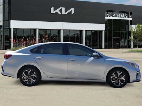 Used 2021 Kia Forte LXS FWD image 6