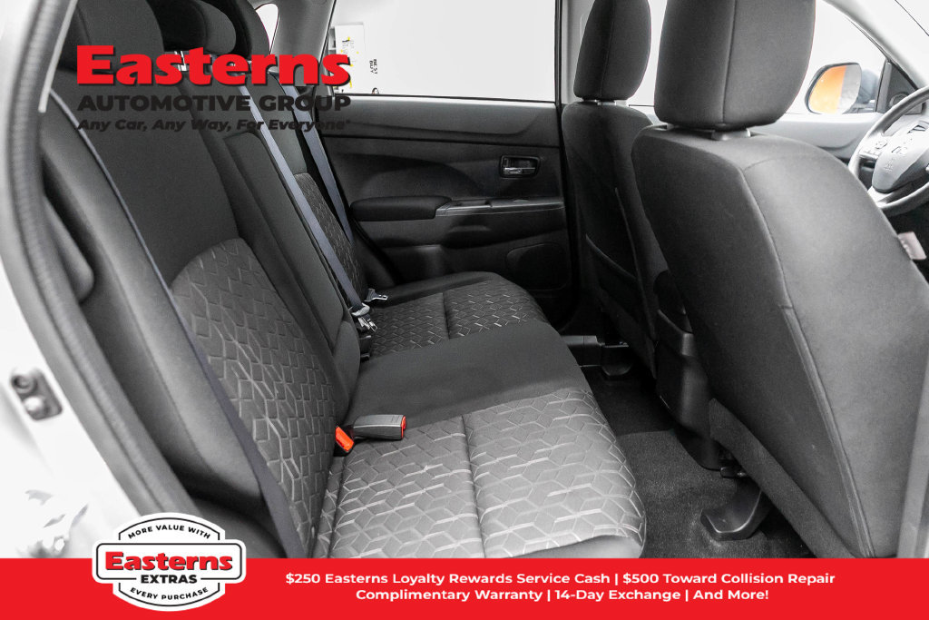 Used 2025 Mitsubishi Outlander Sport SE AWD/4WD image 23