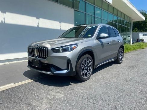 New 2026 BMW X1 xDrive28i w/ Technology Package AWD/4WD image 3