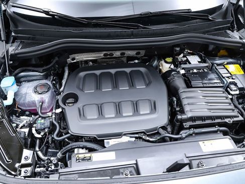 New 2026 Volkswagen Tiguan SE R-Line image 67