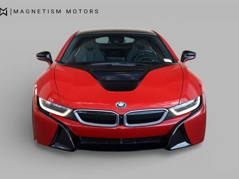 Used 2017 BMW i8 image 10