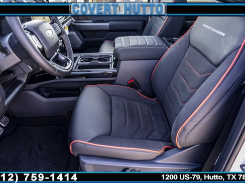 New 2026 Ford F250 Lariat w/ Black Appearance Package image 11