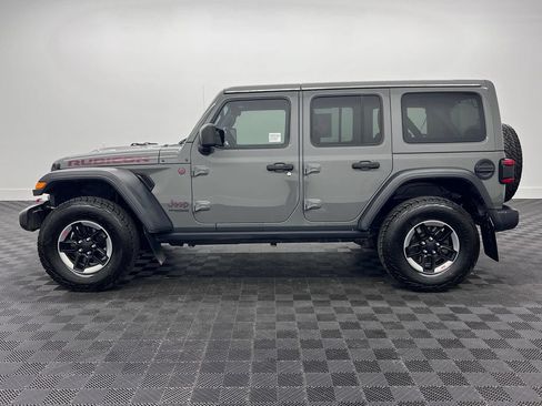 Used 2019 Jeep Wrangler Unlimited Rubicon w/ Uconnect 4C Nav & Sound Group AWD/4WD image 2