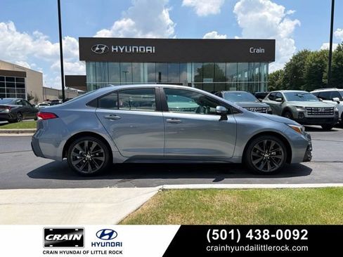 Used 2024 Toyota Corolla SE FWD image 1