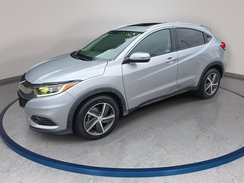 Used 2022 Honda HR-V EX image 1