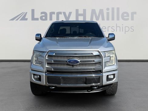 Used 2016 Ford F150 Platinum w/ Equipment Group 701A Luxury image 8