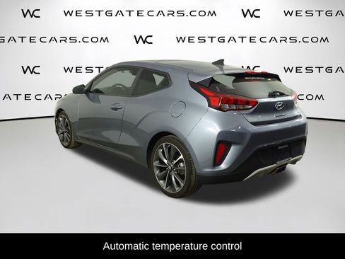 Used 2019 Hyundai Veloster 2.0 Premium image 5