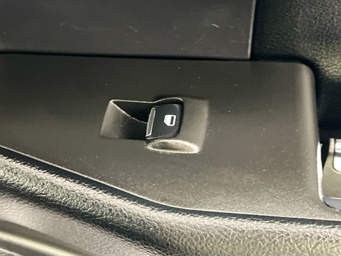 Used 2021 Ford Expedition XLT RWD image 31