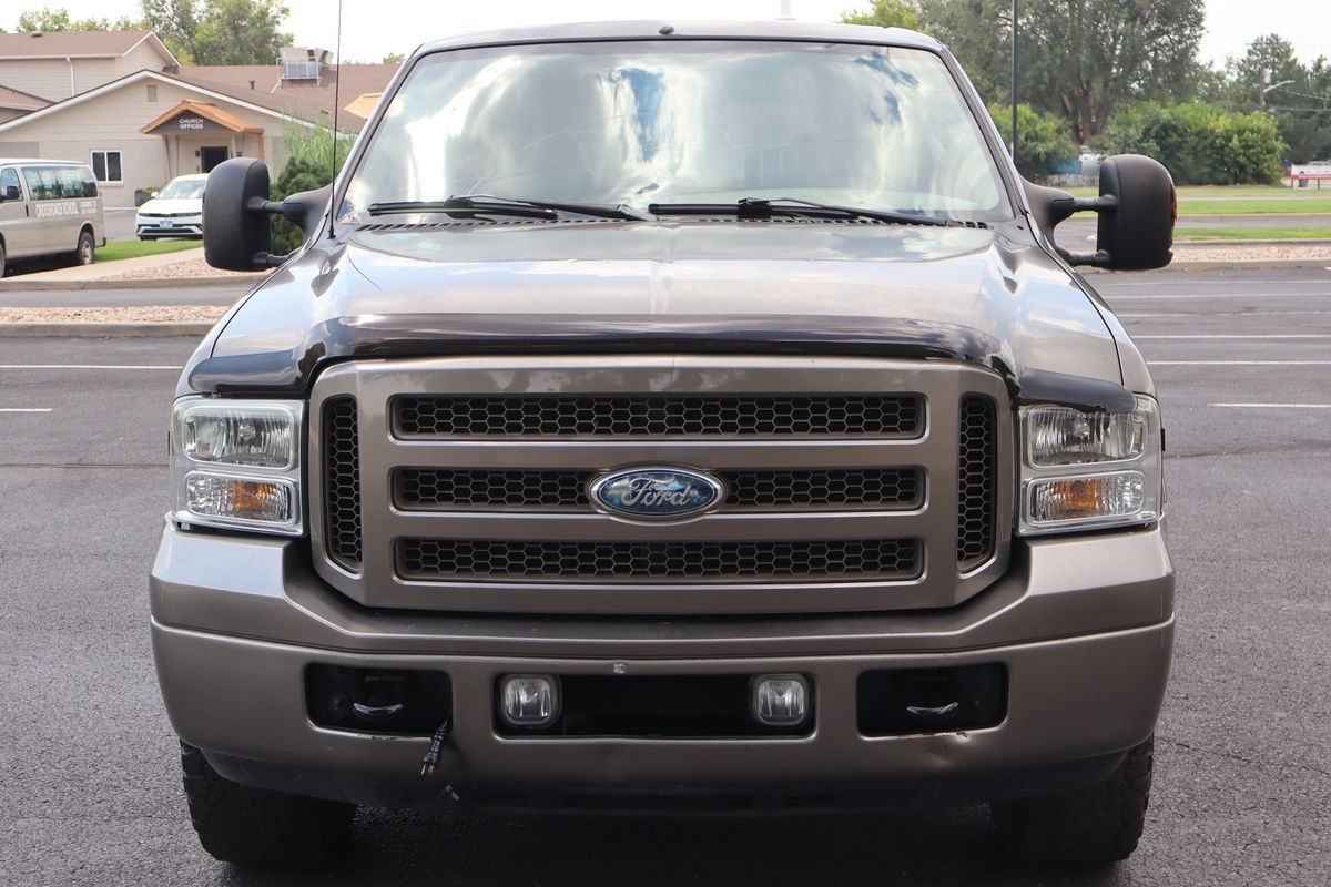 Used 2005 Ford Excursion Limited AWD/4WD image 12