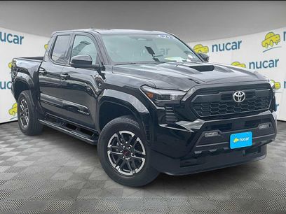 Used 2025 Toyota Tacoma TRD Sport