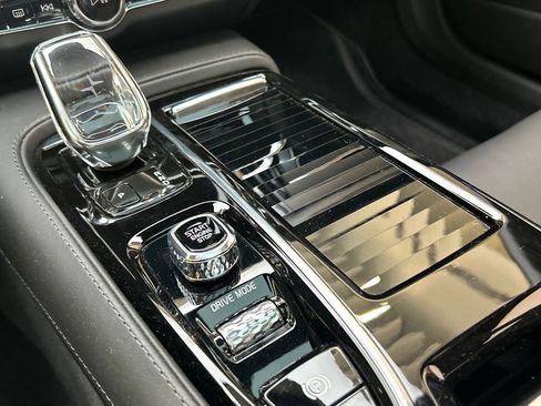 Used 2021 Polestar Polestar 1 image 12