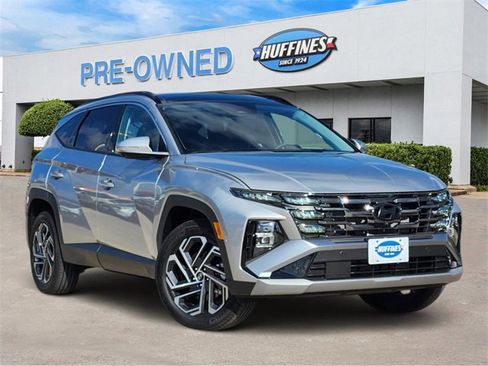 Certified 2025 Hyundai Tucson Limited image 1