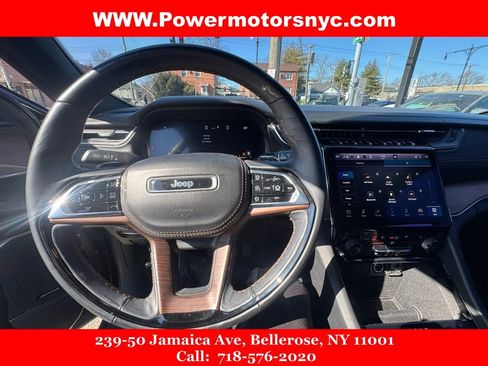 Used 2022 Jeep Grand Cherokee L Summit w/ Advanced Protech Group IV RWD image 32